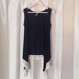 Navy and cream fly away